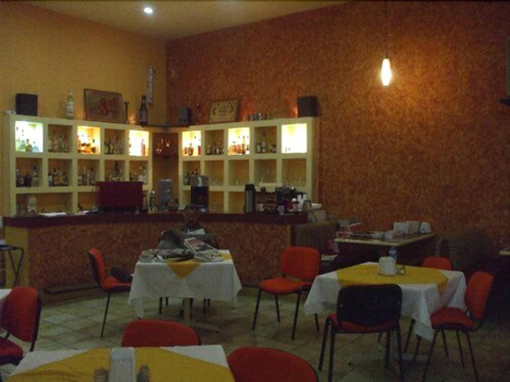 Hotel Del Valle Inn Pachuca Экстерьер фото